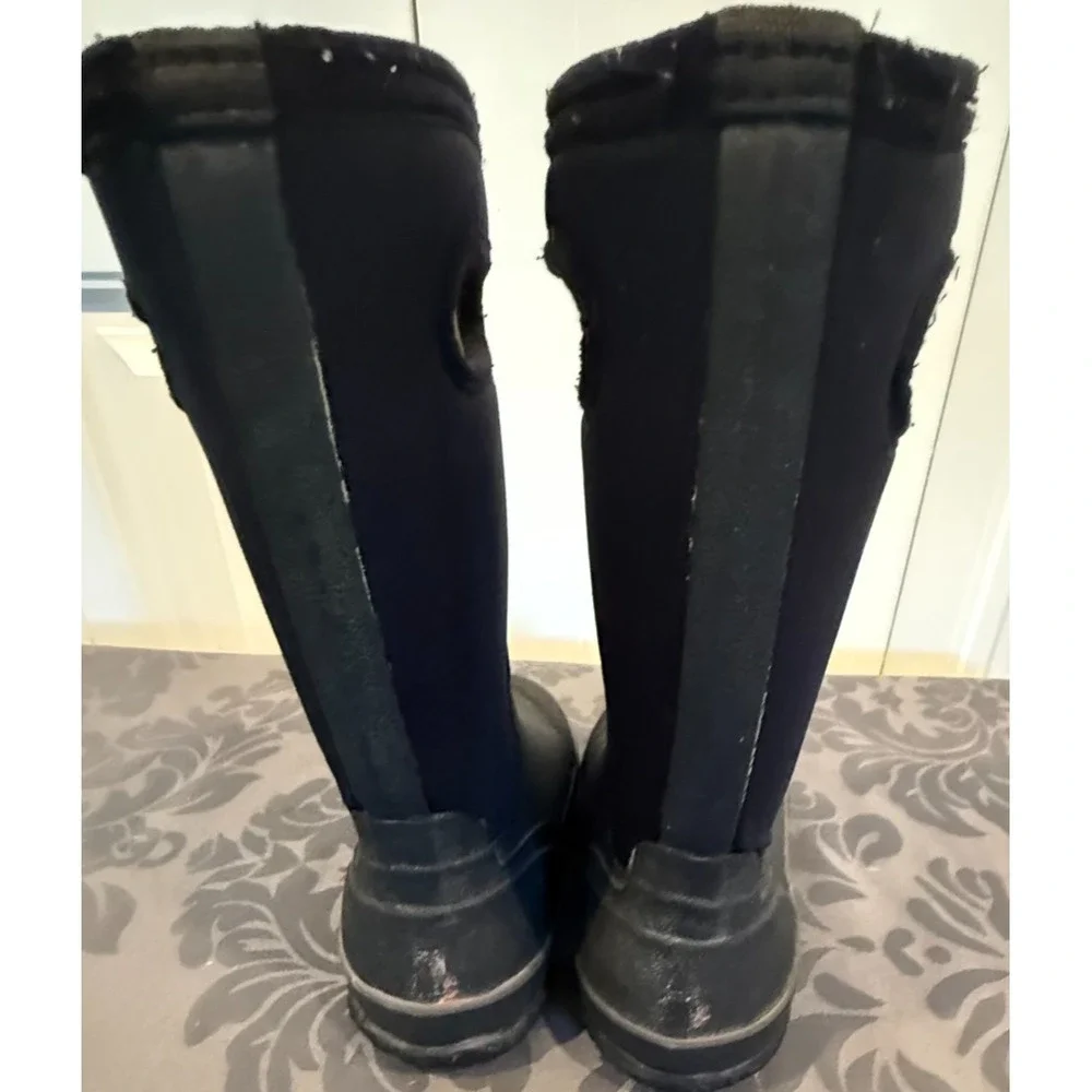 BOGS Classic High 52065 Youth 13 Black Waterproof Winter Snow Boots